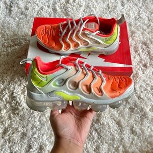 Air Vapormax Plus (Women’s)